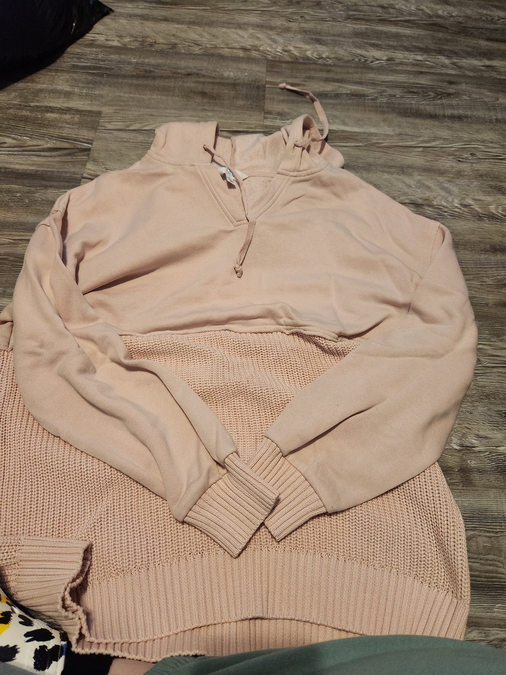 Time and Tru Blush Pink Pullover Sweater